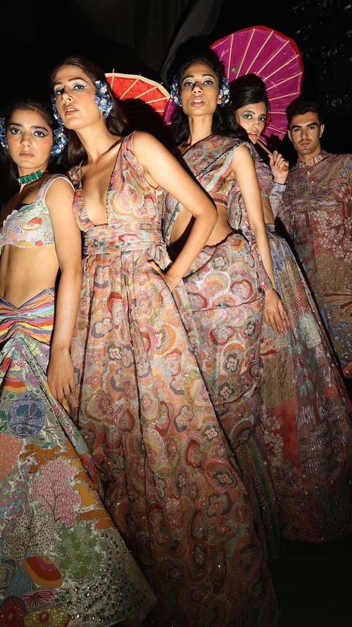 FDCI x Lakmé Fashion Week 2022, FDCI,  Lakmé Fashion Week 2022, Fashion week, fashion, style, collection, fashion collection, resort wear, designers, Day 3, Shanaya Kapoor, Siddant Chaturvedi, 